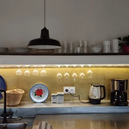 Bright & Unique Apartment With Rooftop
